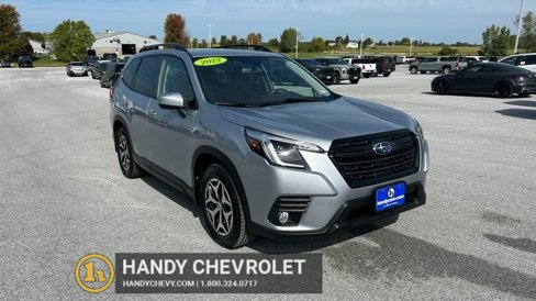 Used 2022 Subaru Forester Premium image 1