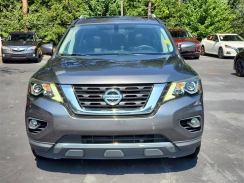 Used 2017 Nissan Pathfinder Platinum w/ Family Entertainment Package image 11