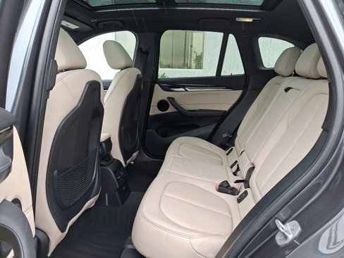 Used 2016 BMW X1 xDrive28i image 10