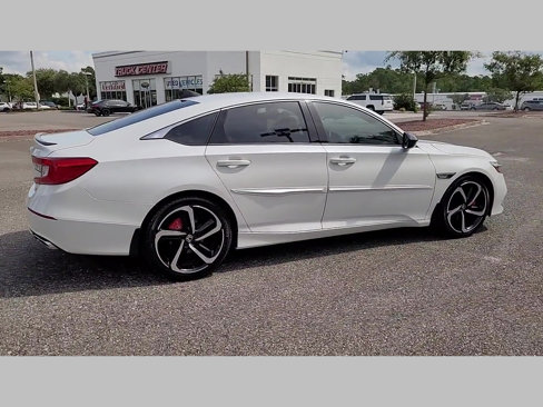 Used 2022 Honda Accord Sport image 29