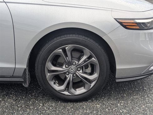 Used 2024 Honda Accord EX image 11