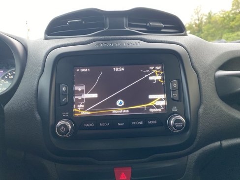 Certified 2016 Jeep Renegade Trailhawk image 30