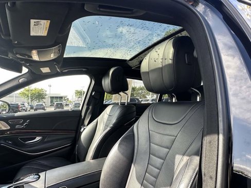 Used 2019 Mercedes-Benz S 560 4MATIC Sedan image 24