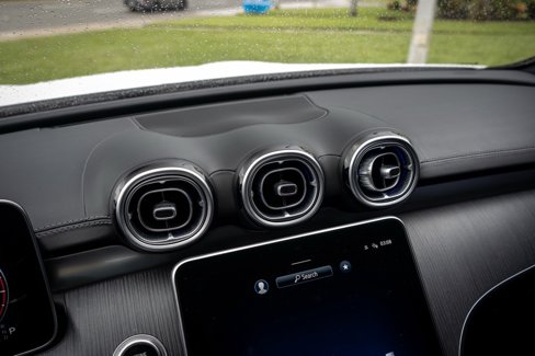 Used 2022 Mercedes-Benz C 300 Sedan image 26