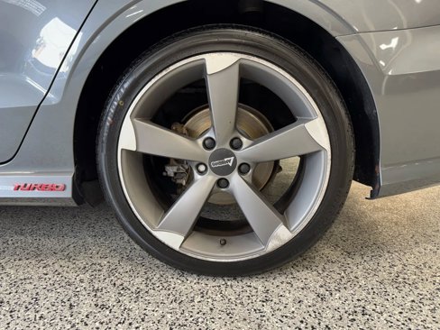 Used 2016 Audi A3 2.0T Premium image 17