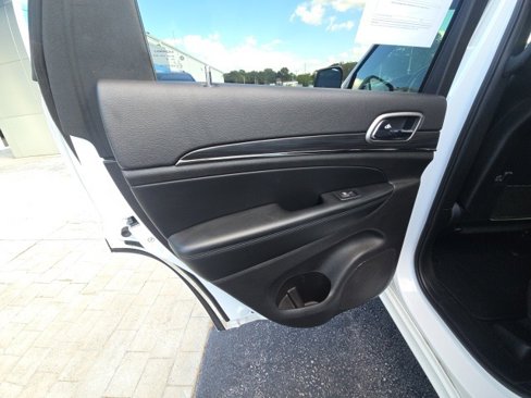 Used 2020 Jeep Grand Cherokee Limited X image 26
