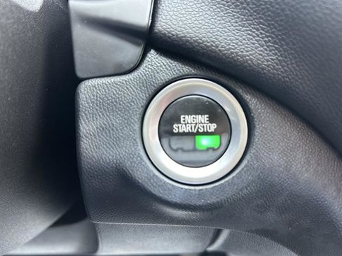 Certified 2018 Chevrolet Equinox LT image 22