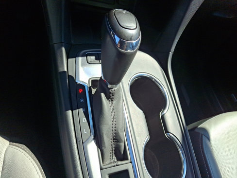 Used 2019 Chevrolet Equinox Premier image 22