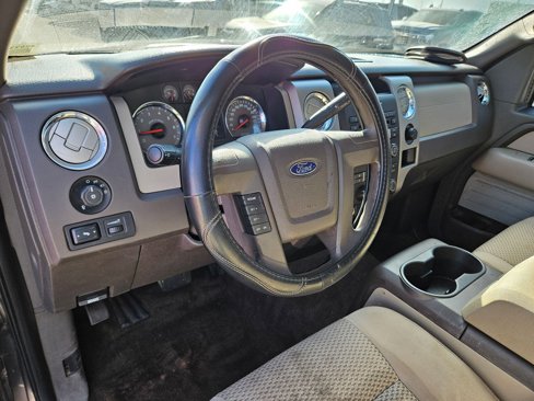 Used 2010 Ford F150 XLT image 12