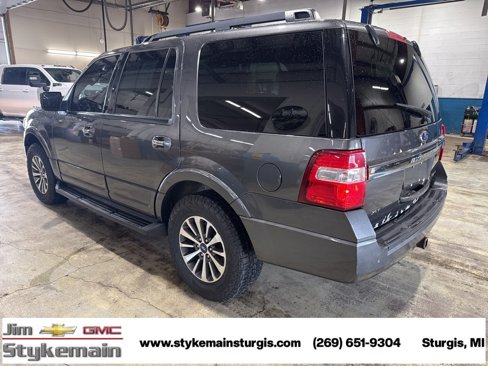 Used 2016 Ford Expedition XLT image 4