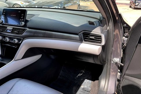 Used 2019 Honda Accord LX image 16