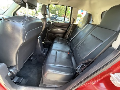 Used 2016 Jeep Compass High Altitude image 11