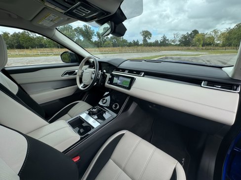 Used 2020 Land Rover Range Rover Velar R-Dynamic S image 22