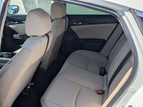 Used 2019 Honda Civic EX image 14