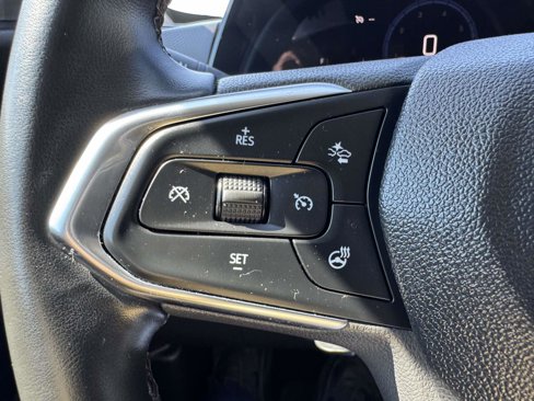 Used 2024 Chevrolet Trax LT w/ Driver Confidence Package image 29