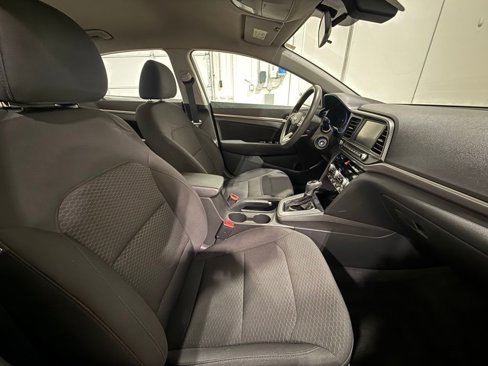 Used 2020 Hyundai Elantra SEL w/ Cargo Package (C1) image 28