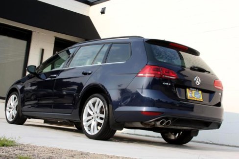 Used 2015 Volkswagen Golf TDI S image 10