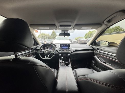 Used 2023 Nissan Altima 2.5 SR image 23