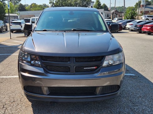 Used 2020 Dodge Journey SE w/ SE Popular Equipment Group image 4