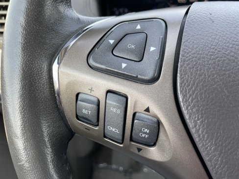 Used 2014 Lincoln MKX AWD w/ Equipment Group 102A image 15