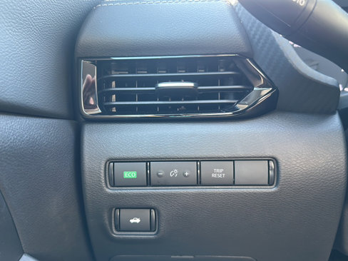 New 2025 Nissan Sentra SV image 25