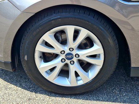Used 2012 Ford Taurus SEL image 11