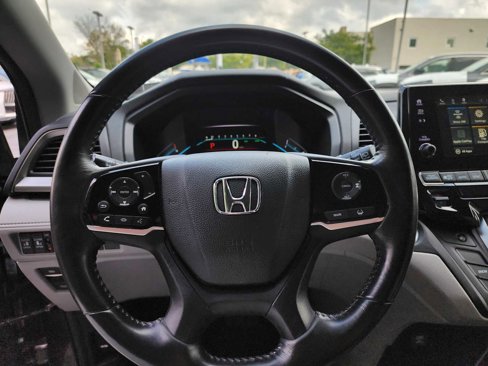 Used 2018 Honda Odyssey EX-L image 11