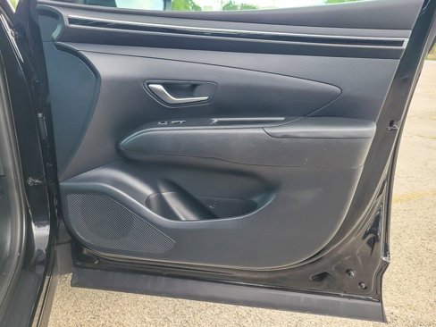 Used 2022 Hyundai Tucson SE image 23