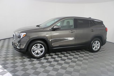 Used 2019 GMC Terrain SLE image 2