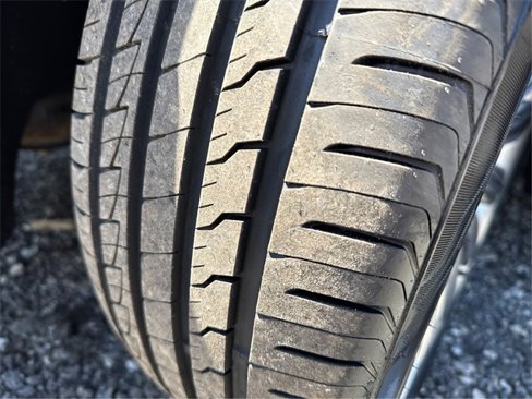 Used 2014 Lincoln MKS w/ Equipment Group 101A image 29