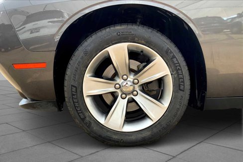 Used 2020 Dodge Challenger SXT image 10