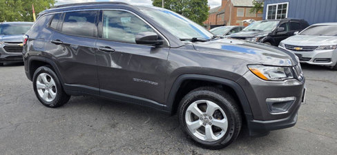 Used 2018 Jeep Compass Latitude w/ Popular Equipment Group image 4