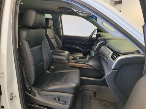 Used 2017 Chevrolet Tahoe LT image 16
