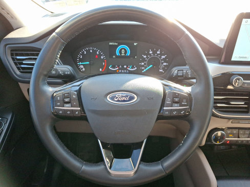 Used 2022 Ford Escape SEL image 19