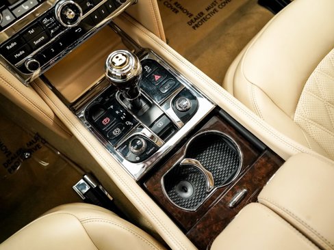 Certified 2020 Bentley Mulsanne image 35