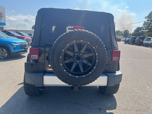 Used 2015 Jeep Wrangler Sahara w/ Connectivity Group image 19