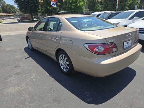 Used 2003 Lexus ES 330 image 9