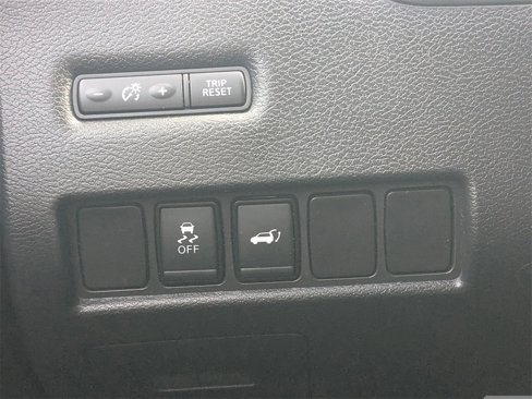 Used 2017 Nissan Murano SL image 23
