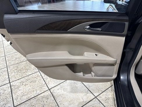 Used 2017 Lincoln MKZ Reserve w/ Technology Package image 23