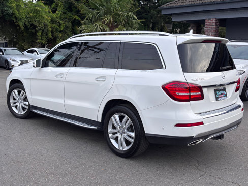 Used 2017 Mercedes-Benz GLS 450 4MATIC image 25