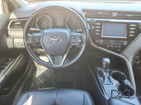 Used 2019 Toyota Camry SE image 18