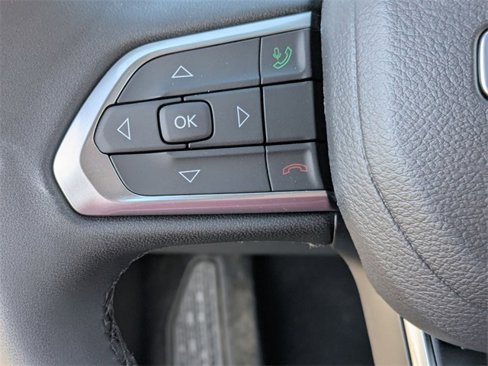 New 2025 Jeep Compass Limited image 22