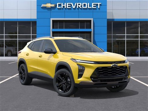 New 2025 Chevrolet Trax ACTIV w/ Driver Confidence Package image 2