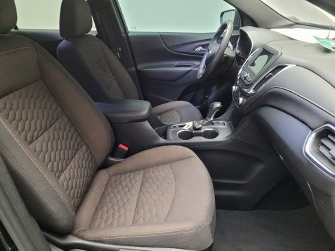 Used 2019 Chevrolet Equinox LT w/ Driver Convenience Package image 21