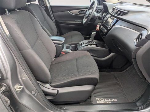 Used 2020 Nissan Rogue Sport S w/ Appearance Package image 27