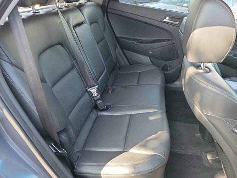 Used 2021 Hyundai Tucson Ultimate w/ Cargo Package image 18
