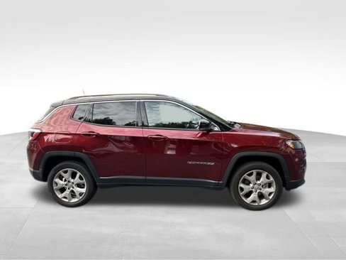 Used 2022 Jeep Compass Limited image 5