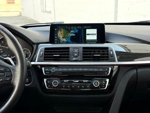 Used 2017 BMW 330i xDrive Sedan image 19