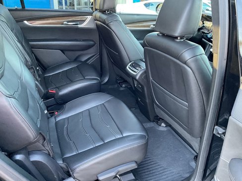 Used 2021 Cadillac XT6 Premium Luxury w/ Platinum Package image 31