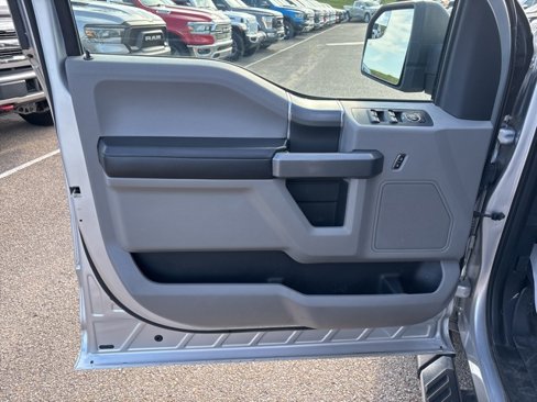 Used 2015 Ford F150 XLT w/ Equipment Group 301A Mid image 6
